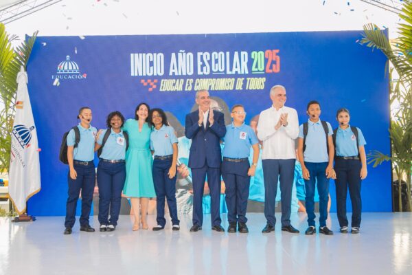 Arranca el año escolar 2025-2026 con más de 2 millones de estudiantes y un renovado compromiso con la calidad educativa