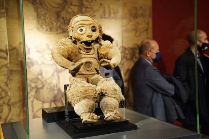El cemí de algodón: Conversatorio en Casa del Cordón revela los misterios ancestrales taínos