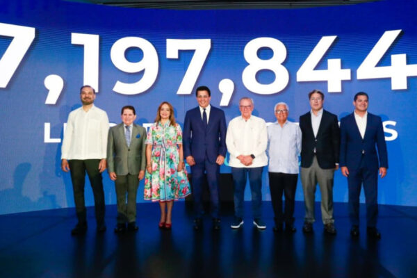 Récord Histórico: República Dominicana supera los 7.1 millones de turistas en siete meses