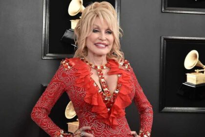 Dolly Parton la reina del country cumple sus 80 años