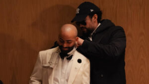 Arcángel celebra 20 años en la música junto a colegas, productores y artistas invitados