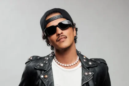 El nuevo álbum de Bruno Mars, «The Romantic», saldrá a la venta el 27 de febrero