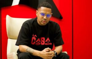 Santiago Matías aborda temas clave de la actualidad mediática durante transmisión en vivo