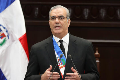 “Vendrán otros cambios más” en el gabinete de Abinader