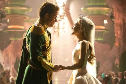 Ariana Grande y Jonathan Bailey protagonizarán un clásico musical en Londres