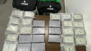 Ocupan 28 kilos de cocaína y arrestan a tres hombres en muelle de San Pedro de Macorís