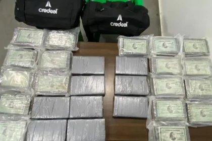 Ocupan 28 kilos de cocaína y arrestan a tres hombres en muelle de San Pedro de Macorís