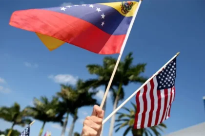 EE.UU. envía a Caracas a diplomáticos para explorar embajada en Venezuela