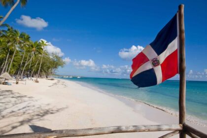 “Sol, playa y récords: República Dominicana se llena de turistas como nunca”