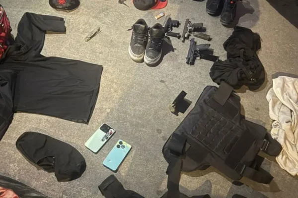 Tres presuntos asaltantes caen abatidos durante operativo policial en Sabana Perdida