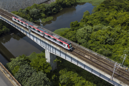 Metro de Santo Domingo supera apagón y restablece servicio en tiempo récord