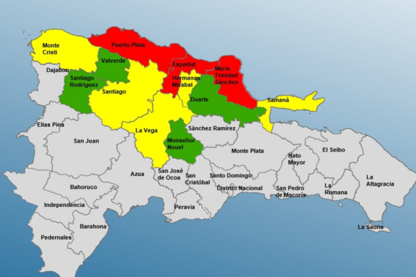 Lluvias intensas ponen en alerta roja a tres provincias: COE advierte riesgo de inundaciones y desplazamientos