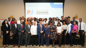 IDEICE impulsa nueva generación de investigadores: 30 jóvenes se integran al ecosistema nacional para transformar la educación dominicana
