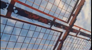 Comunitarios denuncian peligro inminente en puente peatonal de Cumayasa