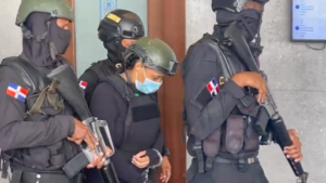 Conocen medida de coerción contra empleada de guardería acusada de maltratar a una niña en Santo Domingo Este