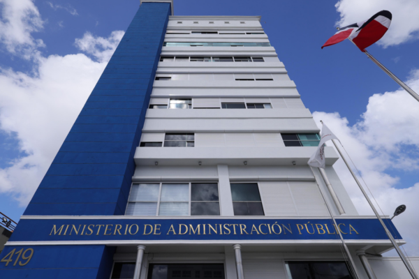 República Dominicana lanza “Sismap Burocracia Cero” para agilizar trámites y modernizar el Estado