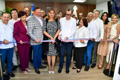“La Romana estrena moderna Oficina Local de Trabajo con presencia del ministro”