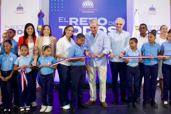 Abinader inaugura moderna escuela en Villa Mella que beneficiará a 900 estudiantes