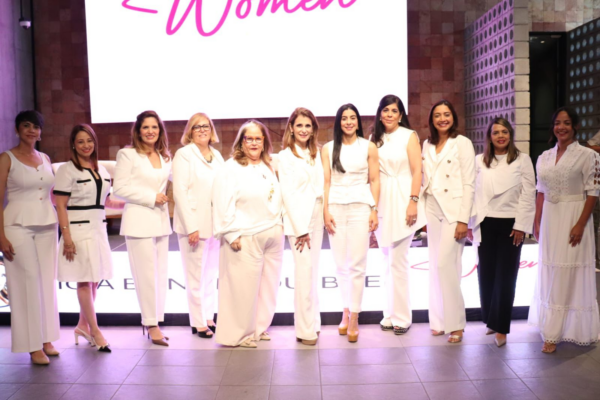Los Plus RD realizan Women Plus con Ligia Bonetti; evento fue un éxito total en La Vega