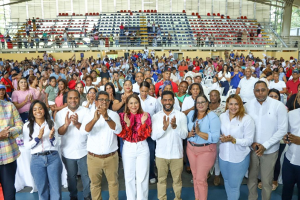 Supérate escucha a miles de beneficiarios en el Gran Santo Domingo y refuerza su estrategia contra la pobreza