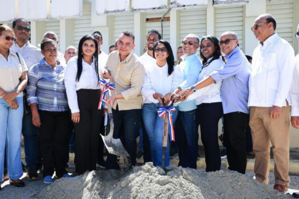 Gobierno inicia remozamiento del Hospital de Bánica con inversión de más de RD$163 millones