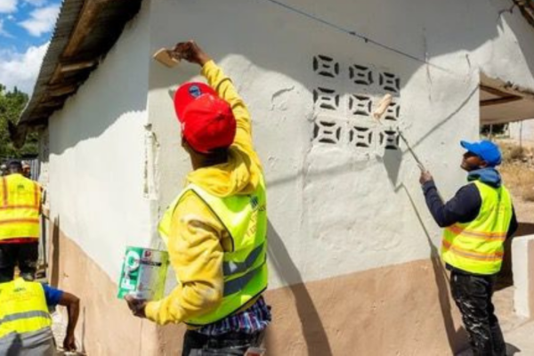 Gobierno impulsa transformación de Barrio Tranquilo en Azua con millonaria inversión