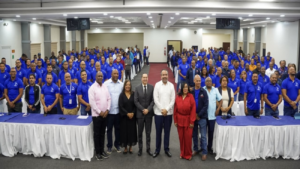 Kelvin Cruz inicia transformación del Club La Matica con inversión millonaria en La Vega
