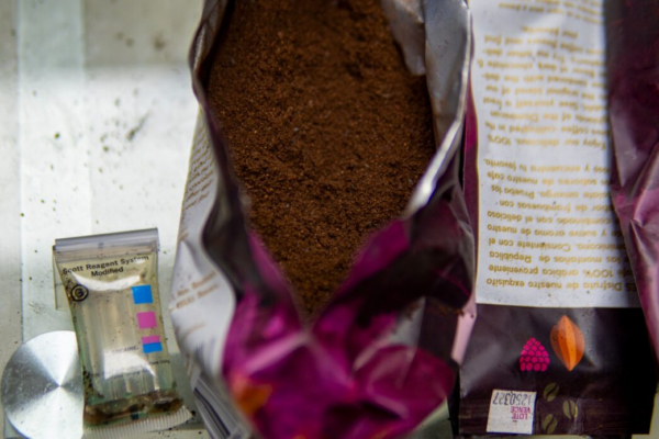 DNCD Frustra Envío Internacional de Presunta Cocaína Oculta en “Café” con Destino a Australia