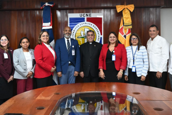 Formación y empresa se unen: Infotep y UCNE trazan ruta para dinamizar la economía regional