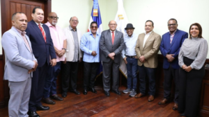 Mescyt impulsa formación y certificación de artistas dominicanos