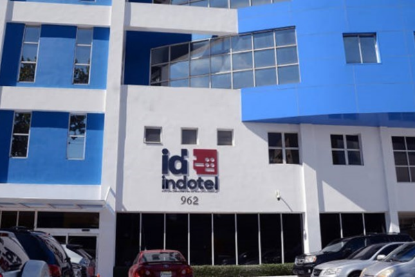 Indotel desmiente convocatoria falsa que promete celulares y emprendimiento