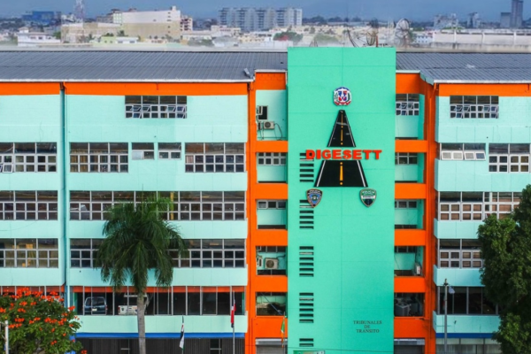 Digesett integra alertas de zonas críticas en Waze para reforzar la prevención vial