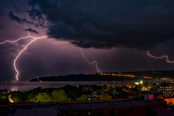 Vaguada provocará fuertes lluvias, tormentas eléctricas y alertas meteorológicas en varias provincias del país