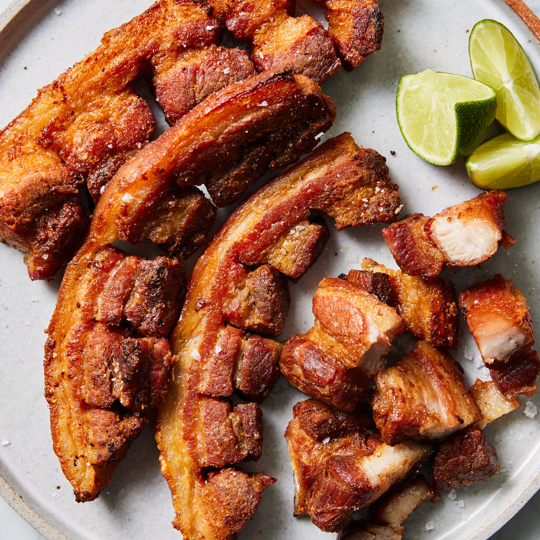 De “culpable” a opción keto: el chicharrón gana terreno en dietas modernas