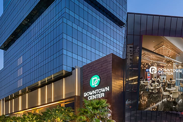 Evacúan Downtown Center por fuga de gas sin dejar heridos