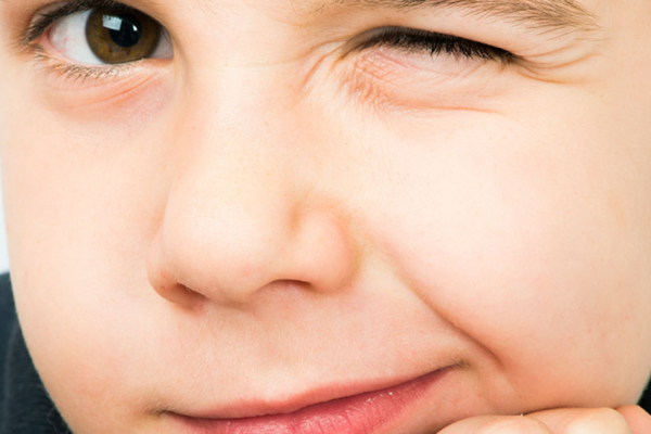 El cuerpo humano en acción: parpadeamos más de 10 millones de veces al año