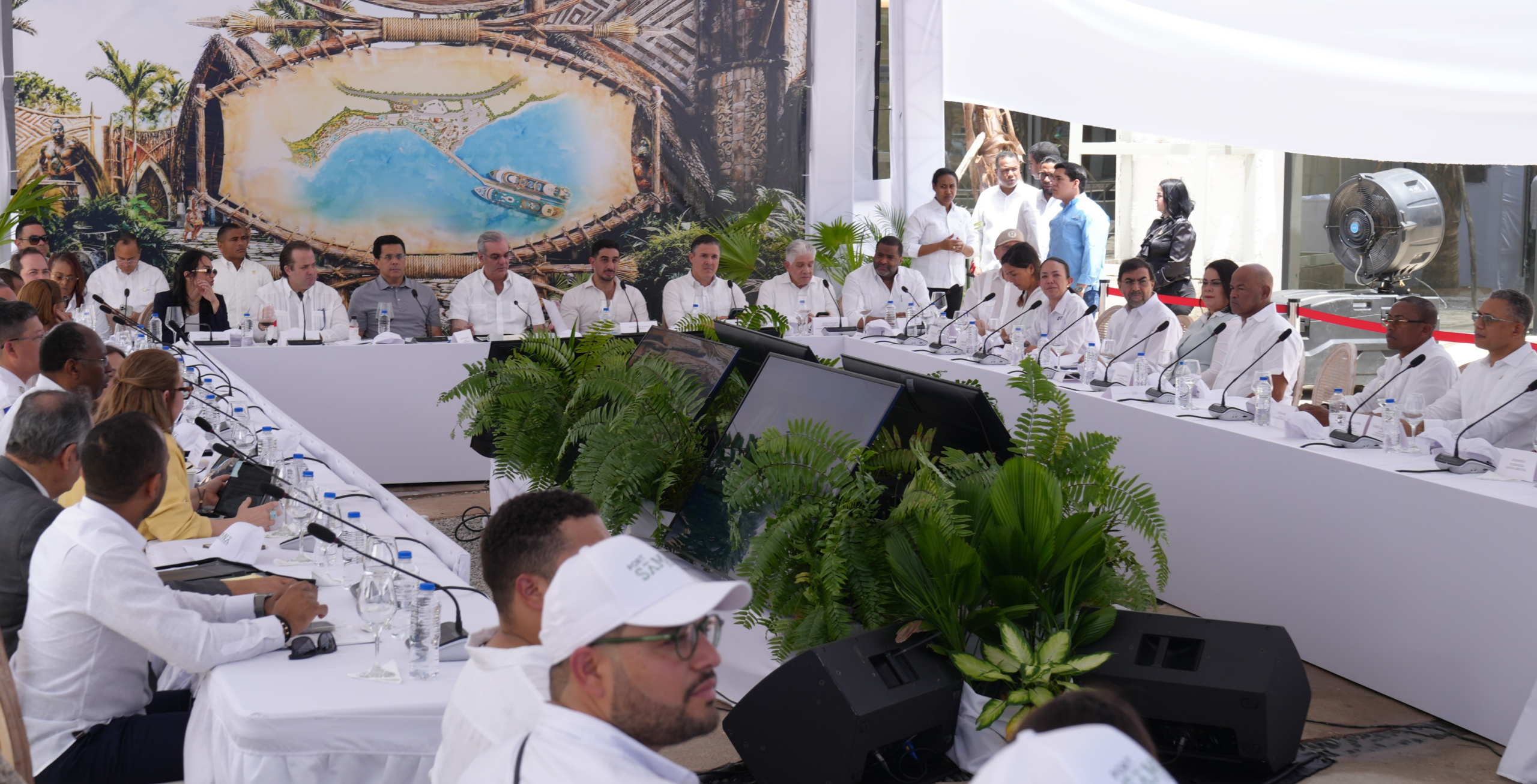 Infotep impulsa empleos en Samaná con más de 3,300 capacitados en turismo y servicios