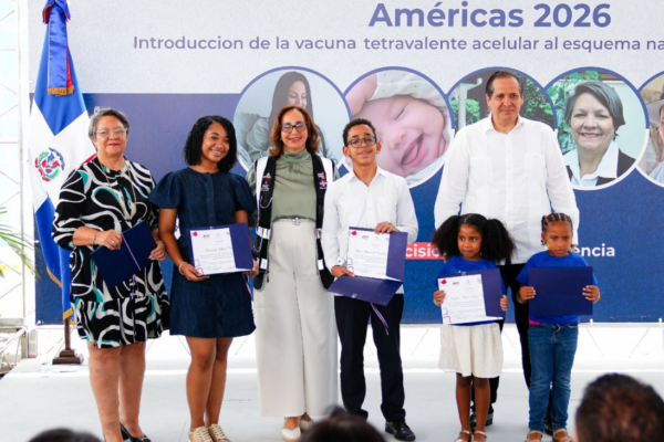 Nueva vacuna protege a niños contra cuatro enfermedades clave en una sola dosis