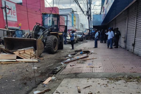 Carolina Mejía impulsa recuperación y orden en los espacios de la Duarte con París