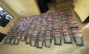 Ejército y DNCD incautan 151 paquetes de presunta marihuana sintética en Azua