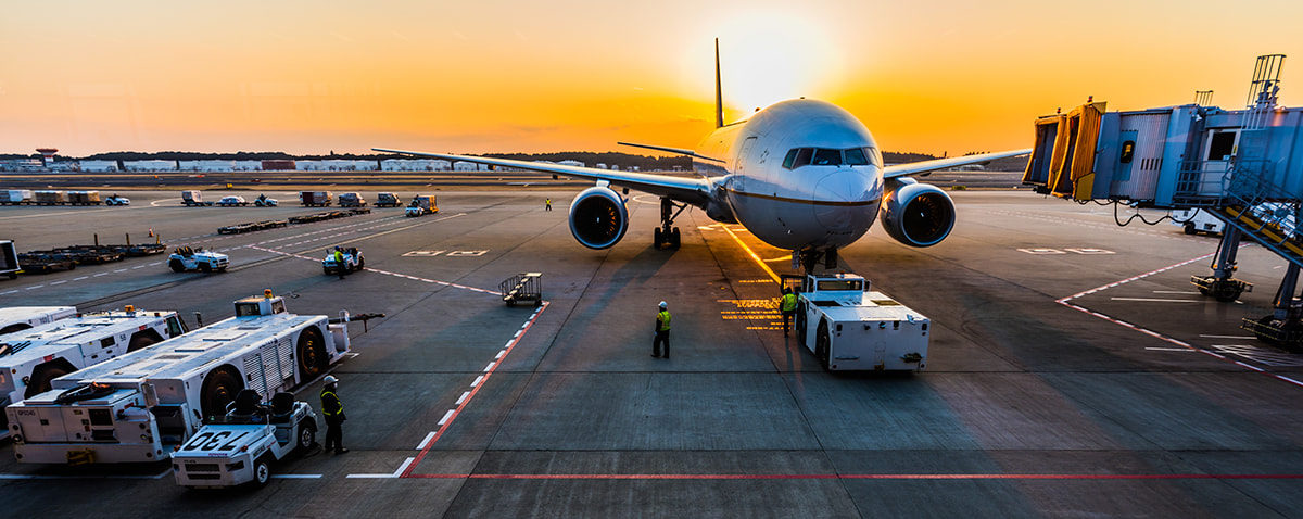 Europa advierte posible crisis de combustible para aviones por tensión en el Estrecho de Ormuz