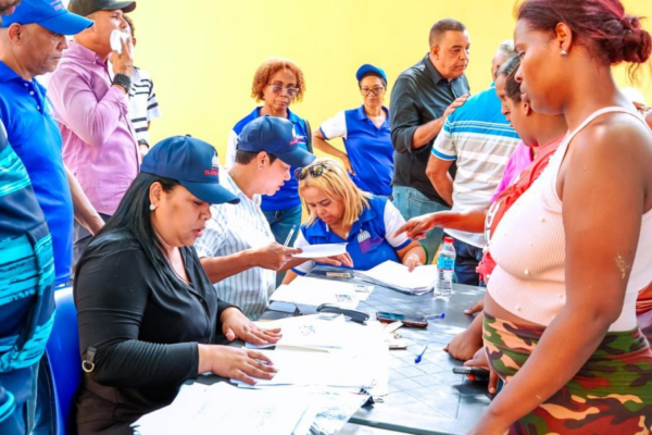 Gobierno acelera asistencia a familias afectadas por lluvias en el Gran Santo Domingo