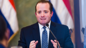 Paliza llama a la unidad y descarta confrontación en conversaciones políticas