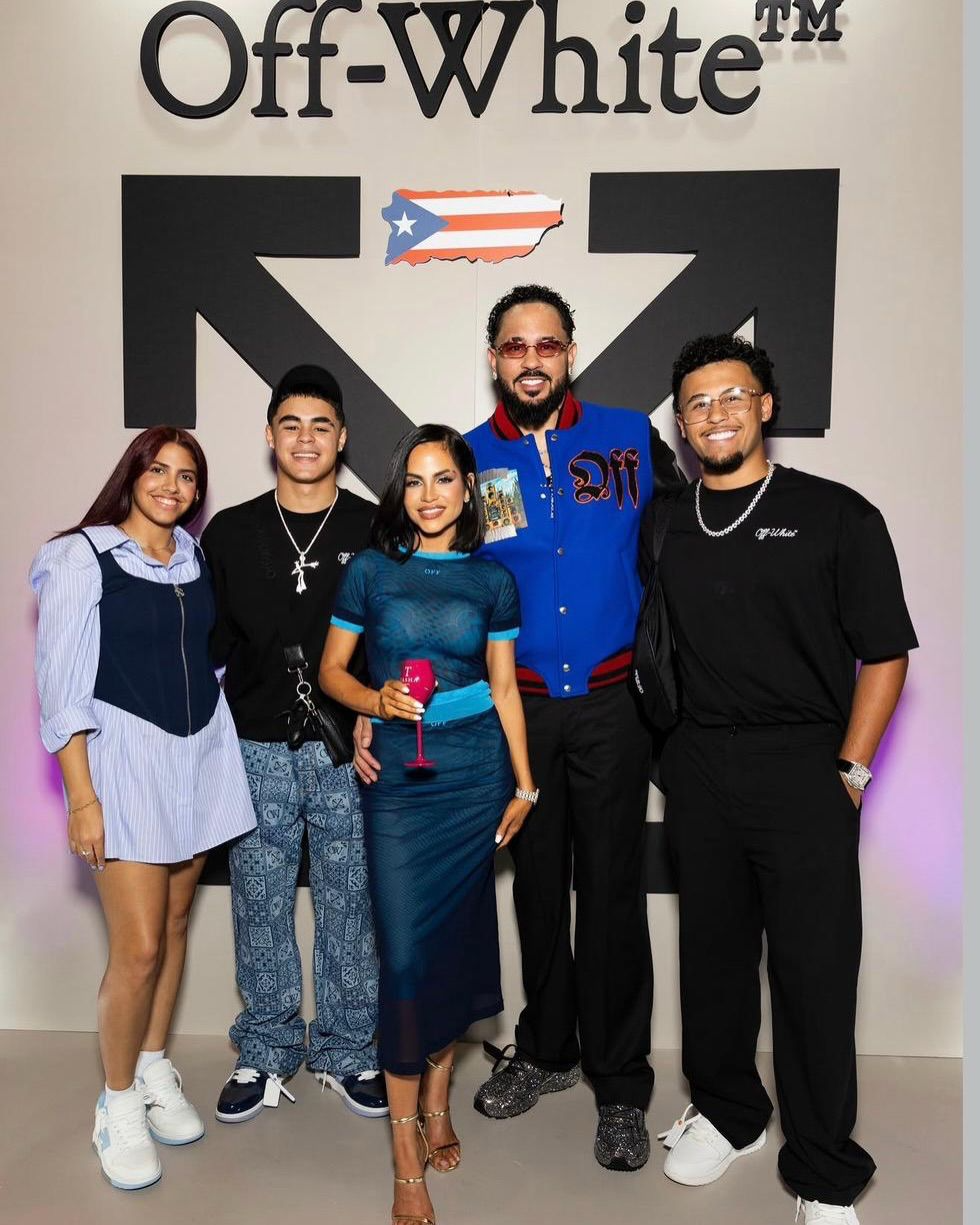 Raphy Pina comparte emotivo mensaje sobre gratitud y unión tras especial noche en Puerto Rico