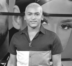Entre respeto y emotividad, despiden al comunicador Melvin Alexander Vicente Ventura