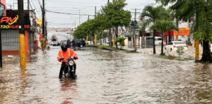 Vaguada y viento cálido provocarán aguaceros y posibles tronadas en varias regiones del país