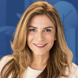 Carolina Mejía reafirma continuidad del cambio y lanza candidatura presidencial