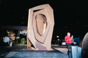 Fernando Varela llena de arte y color el corazón de Piantini