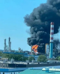 Explosión en planta petroquímica de Hungría deja un muerto y varios heridos