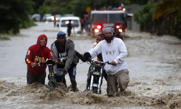 Vaguada provocará fuertes aguaceros y tormentas eléctricas en varias provincias del país